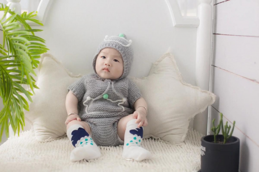 海宁宝宝揉眼睛是怎么回事